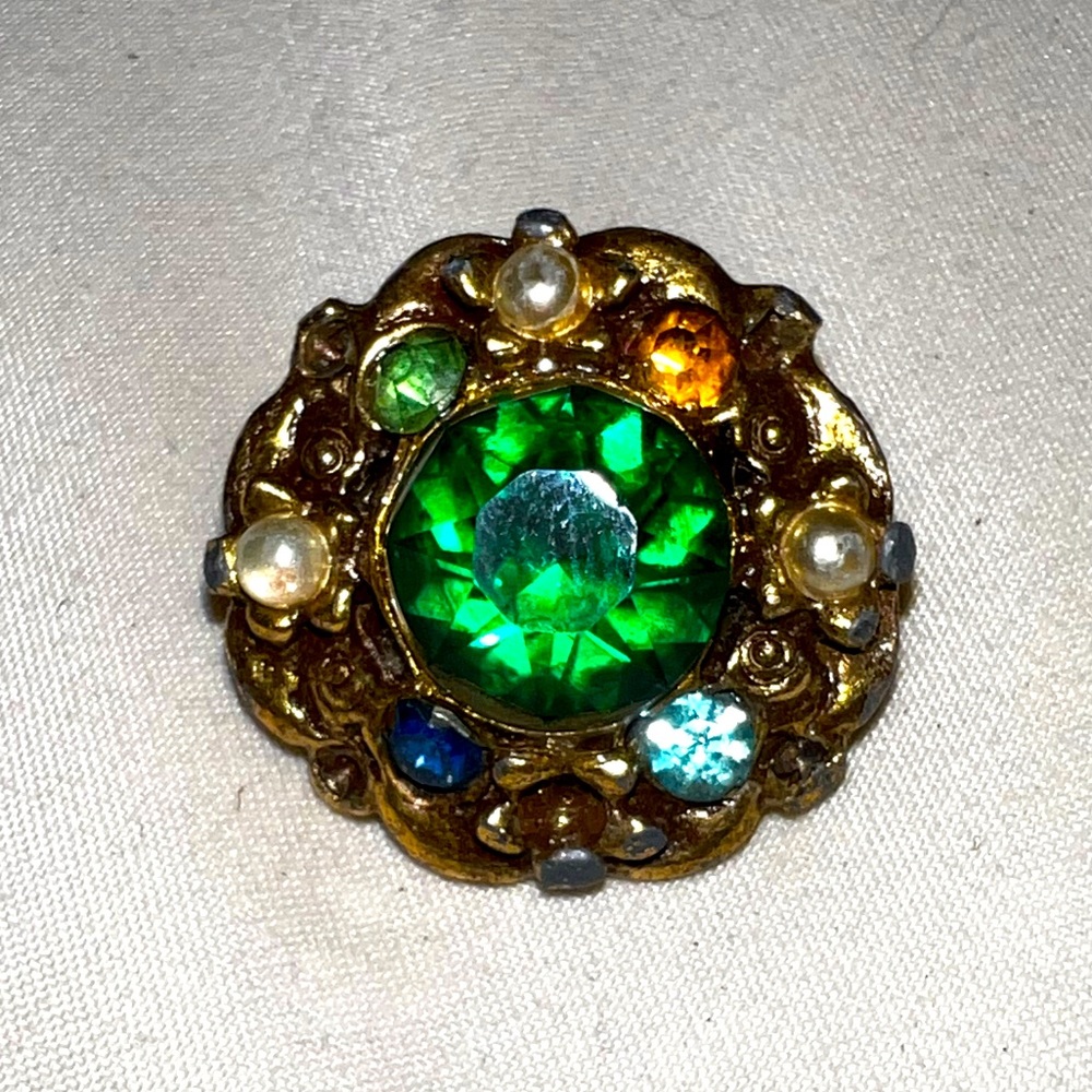 Vintage rhinestone brooch